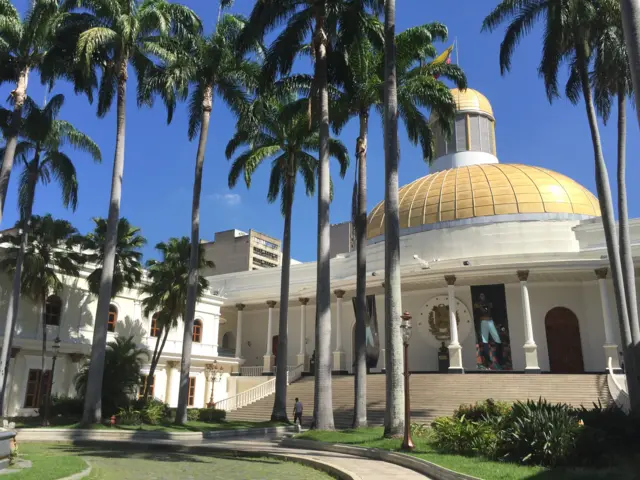 Exterior del Salón Elíptico