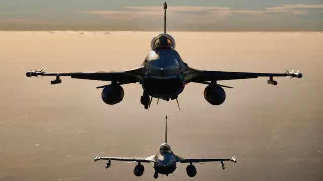 Польские F-16