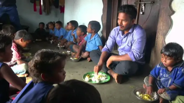 టీచర్, విద్యార్థులు