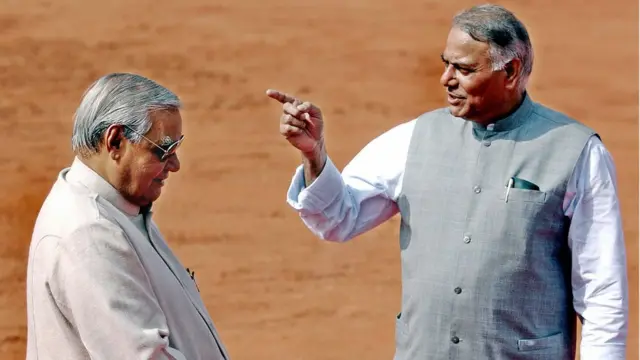 अटल बिहारी वाजपेयी और जशवंत सिन्हा