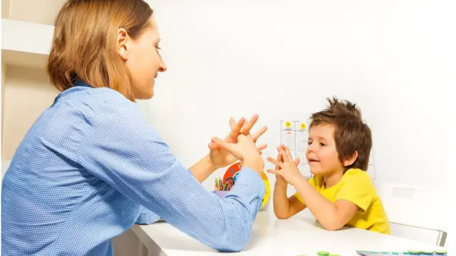 занятия с ребенком с аутизмом