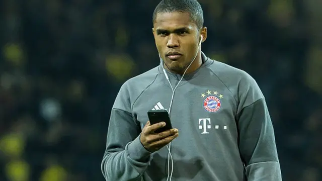 Douglas Costa de Souza