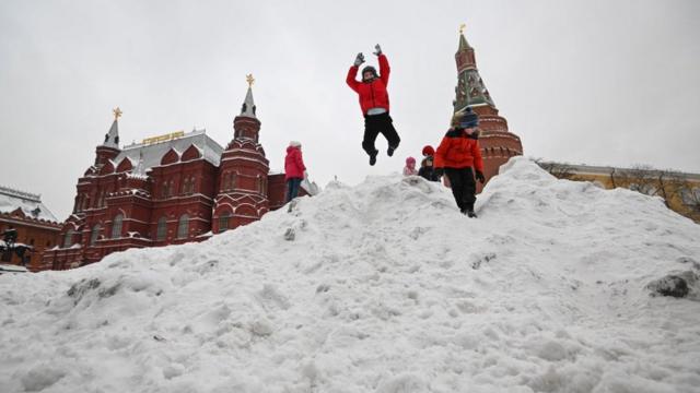 Снег на Красной площади