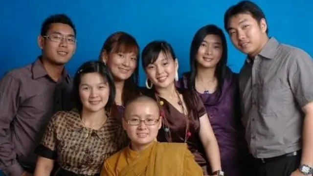 buddha, perempuan, gender, bhikkhuni