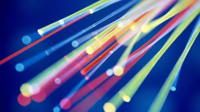 तकनीकी दुनिया