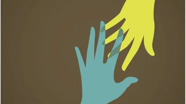 আত্মহত্যার প্রবণতায় যারা ভোগেন বেশিরভাগ ক্ষেত্রেই তারা তা প্রকাশ করেন না বলে জানান মানসিক রোগ বিশেষজ্ঞরা।