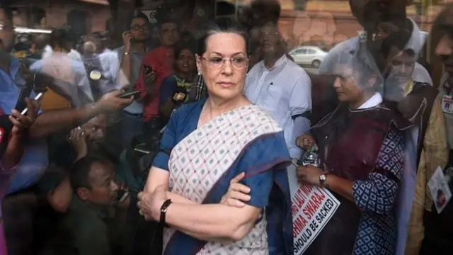 सोनिया गांधी, कांग्रेस