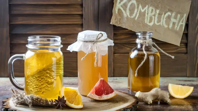 Une jarre de kombucha