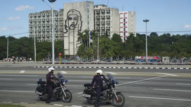 'Che' Guevara'nın yüzünün yer aldığı İçişleri Bakanlığı binası