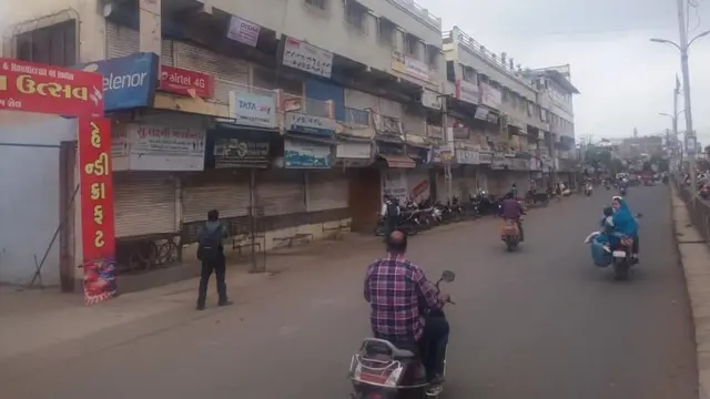 ગોધરાના બજારનું દ્રશ્ય