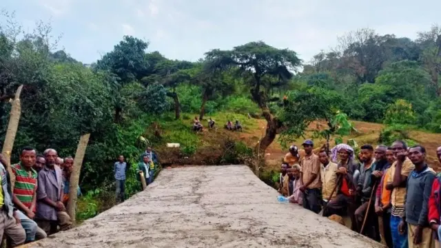 ኣብ ህንፀት ድልድል