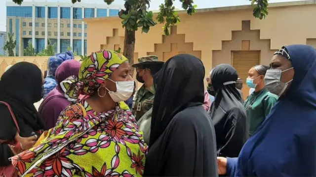 Nwunye ọchịagha Naịjirịa na ndị ọzọ so ya nwụọ