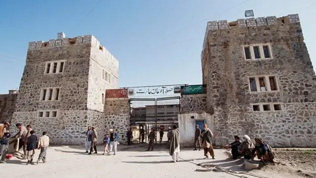 څرخي پله زندان