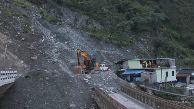 म्याग्दीमा पहिरो