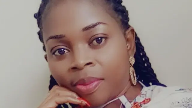 Cathy ABA FOUDA est membre du RENATA qui soutient les survivantes de viol.