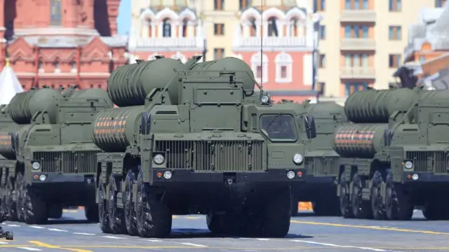 Sistema de defensa S-400.