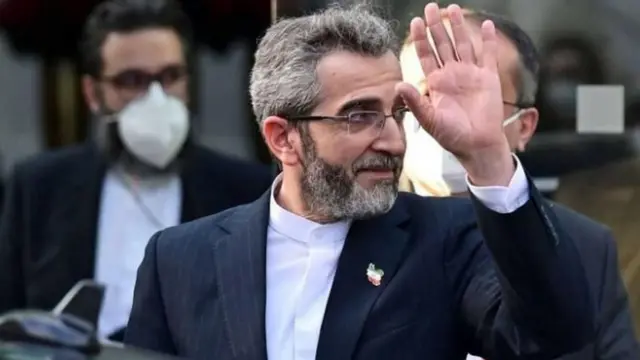 علی باقری کنی سرپرست گروه مذاکره کننده ایران از وین به تهران رفته اما قرار است تا ساعت آینده به وین برگردد