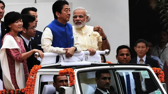 नरेंद्र मोदी शिंज़ो अबे