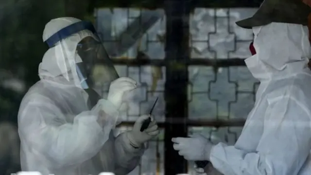 স্বাস্থ্যকর্মী