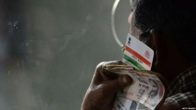 પ્રતીકાત્મક તસવીર