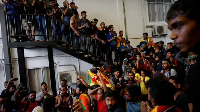 demonstrasi di Kolombo