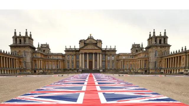 ब्लेनहेम पॅलेस