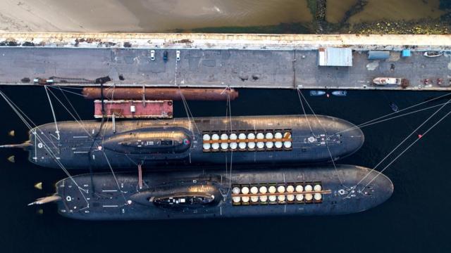 Подводные лодки на военно-морской базе в Северодвинске
