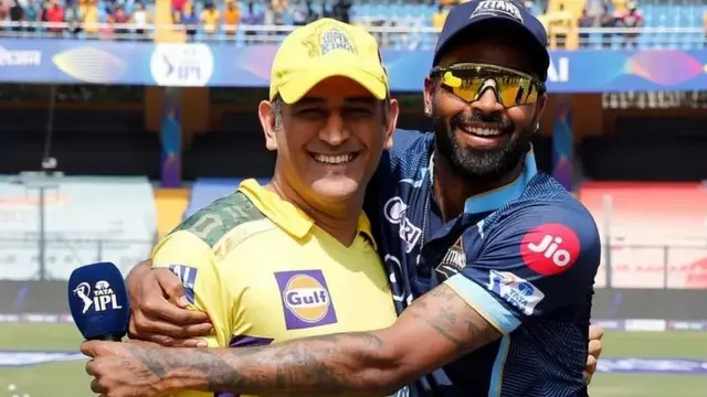 महेंद्र सिंह धोनी, हार्दिक पंड्या