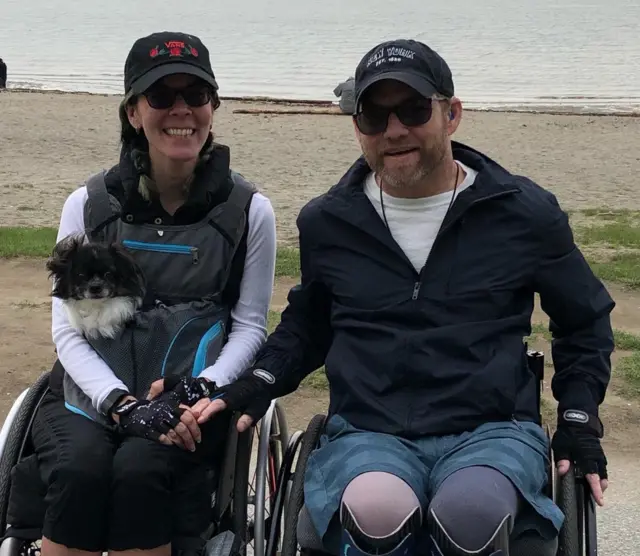 Bronvin Berg i njen partner Hal