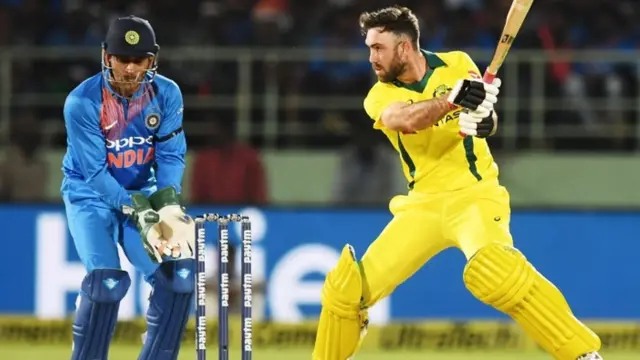 ग्लेन मैक्सवेल