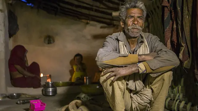 संकट में खेती-किसानी