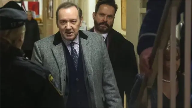 史派西以演技精湛出名，他曾兩度獲得過奧斯卡獎。