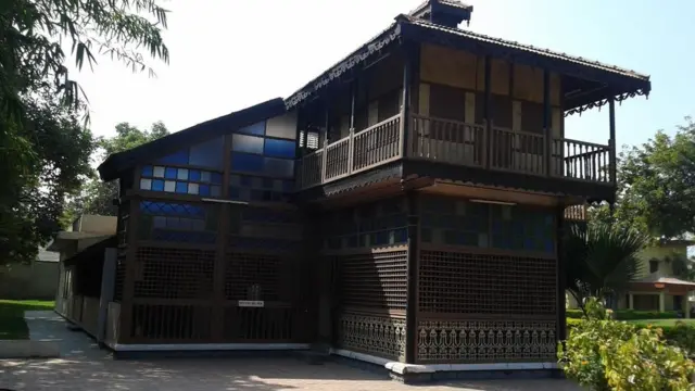 सोलापुर में डॉ कोटनिस का पुश्तैनी मकान