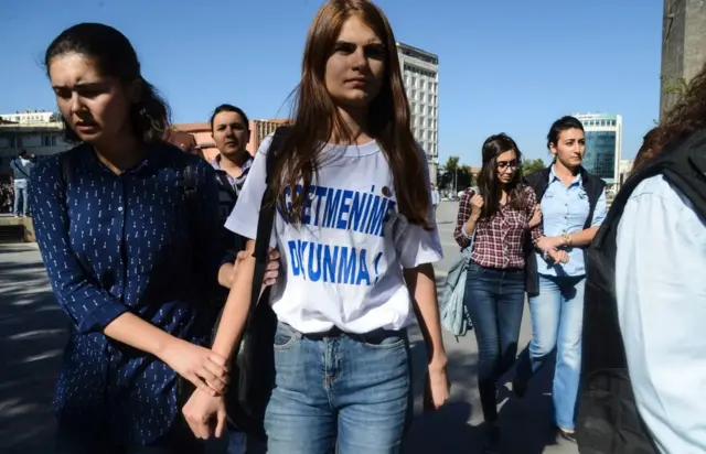 Задержанные школьницы