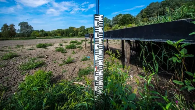 Озеро Векері