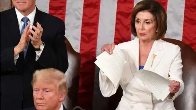 Nancy Pelosi alichana hotuba baada ya Trump kumaliza kuzungumza
