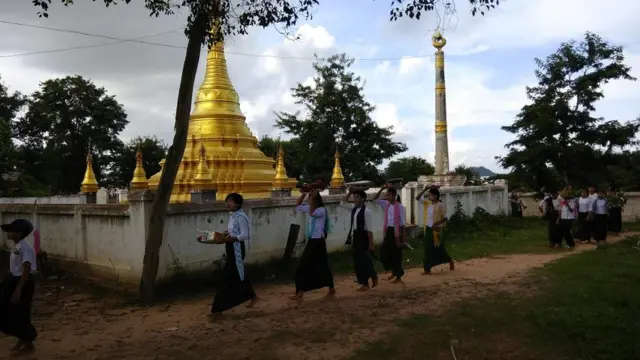 အင်ငယ်ဘုတ်၊ စစ်ကောင်စီမီးရှို့