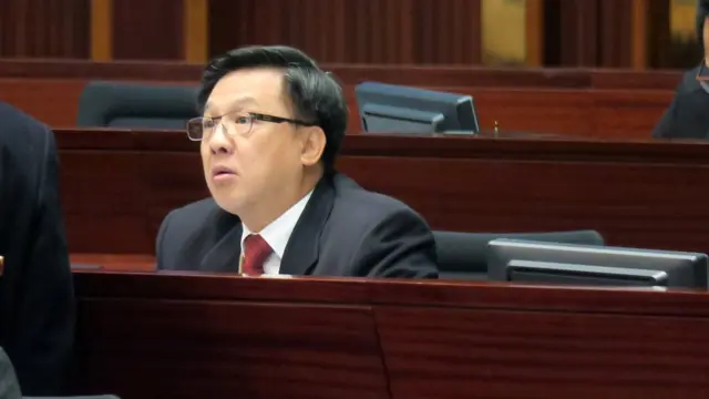 何君堯（BBC中文網圖片11/1/2018）