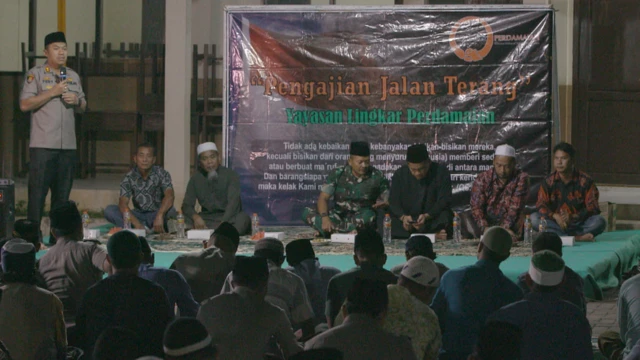 Ali Fauzi, Bom Bali I, teroris, napiter, deradikalisasi, pengajian jalan terang