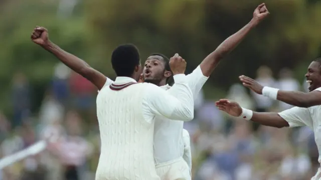 Courtney Walsh, कर्टनी वाल्श, 26january