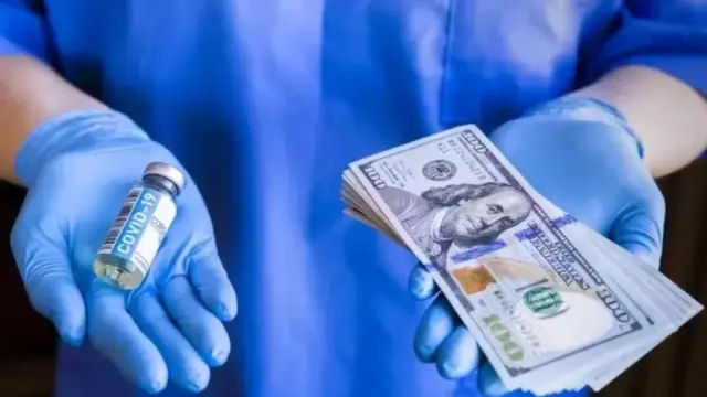 ਔਕਸਫੈਮ ਭਾਰਤ ਦੇ ਸੀਈਓ ਅਮਿਤਾਭ ਬੇਹਰ ਮੁਤਾਬਕ ਭਾਰਤ ਵਿੱਚ ਗੌਤਮ ਅਡਾਨੀ ਦੀ ਦੌਲਤ ਅੱਠ ਗੁਣਾ ਤਕ ਵਧੀ ਹੈ