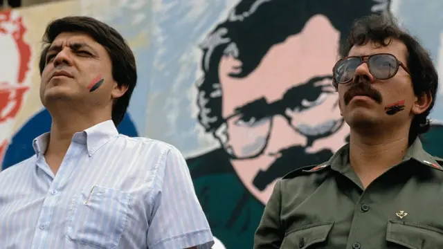 Sergio Ramírez junto a Daniel Ortega.