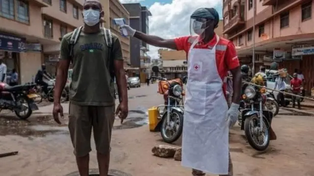 टोकियो ऑलिम्पिक, जपान, कोरोना