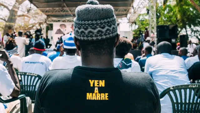 Le collectif Y'en A Marre s'engage contre le coronavirus