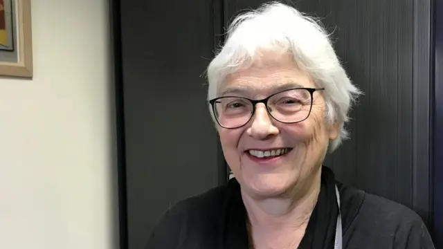 Profesora Janet Treasure.