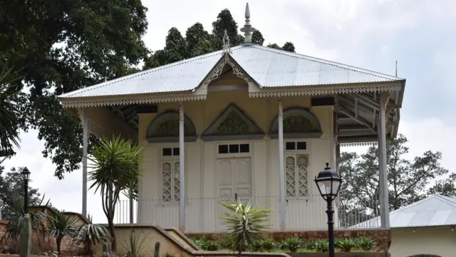 በታላቁ ቤተ መንግሥት የሚገኘው የአንድነት ፓርክ ለእይታ ክፍት ሆነ