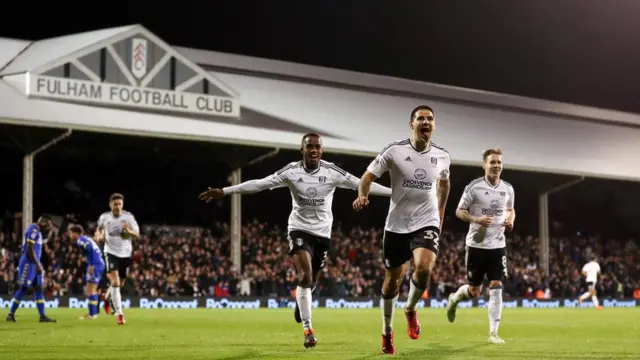 ব্রিটেন ফুটবল ওয়েম্বলি