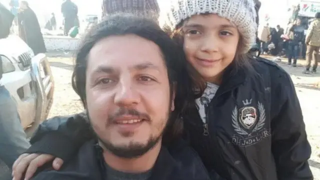 الطفلة السورية بانا العابد غادرت حلب مع من تم إجلاؤهم عن المدينة