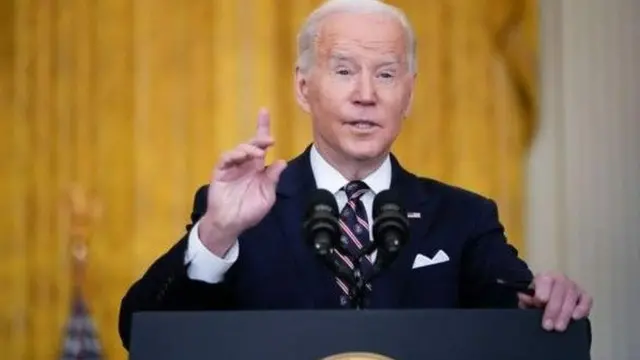 ประธานาธิบดี โจ ไบเดน ของสหรัฐฯ ชี้ว่ารัสเซียละเมิดกฎหมายระหว่างประเทศ