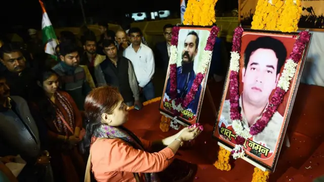 અંકિત શર્માને લઈને જેહારી હિંસા વિરોધી જૂથની એક રેલી